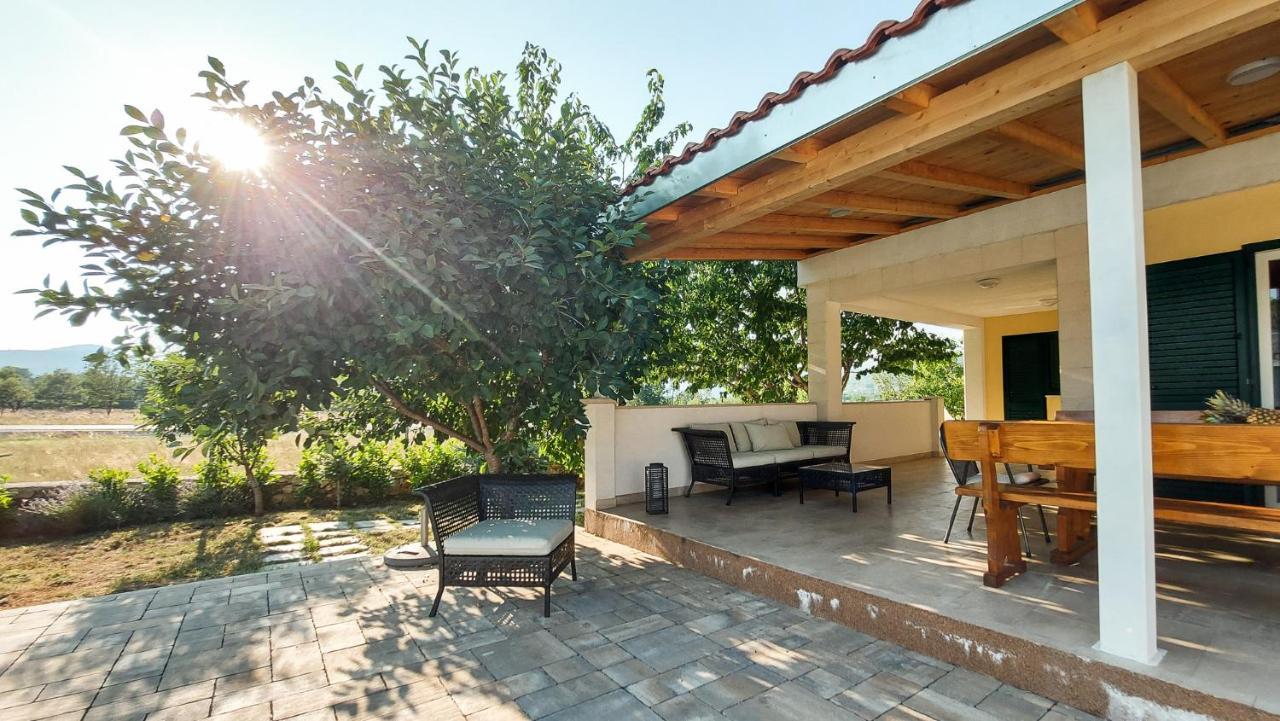 Villa Legacy Krusvar Eksteriør bilde